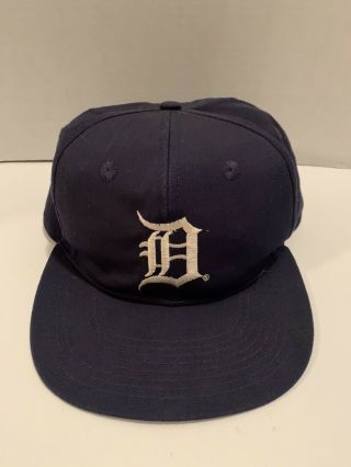 Vintage Detroit Tigers Snapback Hat Baseball Cap Merchandise Mlb