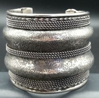 Vintage Silver Tone Cuff Bracelet