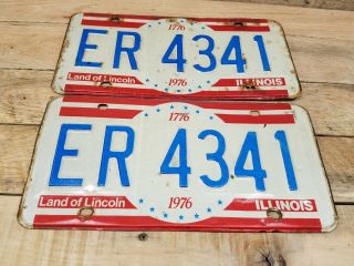 Vintage Illinois 1976 Bicentennial License Plate Pair Red White And Blue