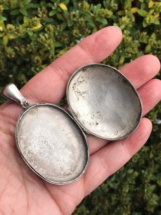Large Antique Victorian /Edwardian Sterling Silver Photo Locket Necklace Pendant 3