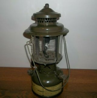 Vintage 1952 Coleman Lantern U.  S.  Army Olive Drab Military Gasoline Leaded Fuel