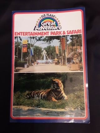 Vintage Six Flags Great Adventure Entertainment Park & Safari Advertisement Book
