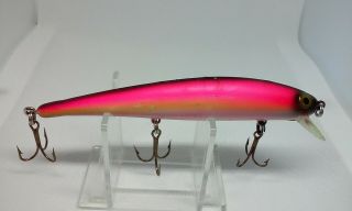 Vintage Bomber Long A Blk/pink/pearl 15a 4.  5 " Screwtail Jerkbait Fishing Lure