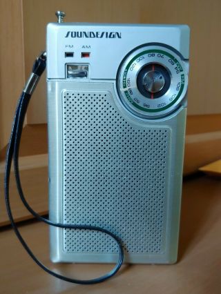 Vintage Soundesign Am/fm Portable Radio Pocket Model 2145 - B