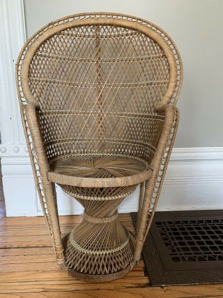 Vintage Wicker Peacock Fan Rattan Chair 31 " Child Size Plant Stand Photo Prop