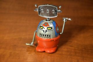 Vintage Tin Wind Up - Toy Hero Japan Robot Wind - Up 1101 - Great