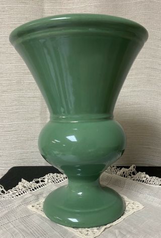 Vintage Haeger Pottery Green Glaze.  Retro Planter Vase Urn Modern.