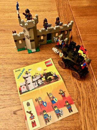Lego Castle And Battering Ram 6062 / Complete /