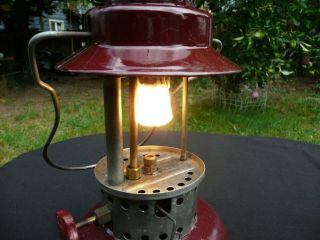 Vtg AGM American Gas Machine.  Model 3016 Single Mantle Lantern - - No Globe 2