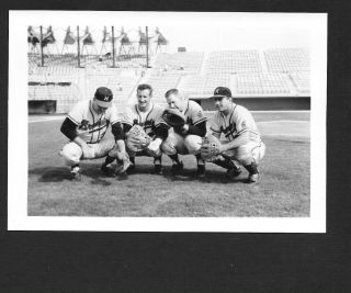 1962 Del Crandall Braves Unsigned 3 - 1/2 X 5 - 1/8 B&w Snapshot Photo 2