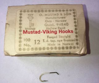 Vintage Mustad Viking Fishing Hooks For Fly Tying Size 12 Qual 94840