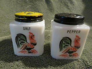 Vtg Tipp City Milk Glass Salt & Pepper Shakers Rooster Design