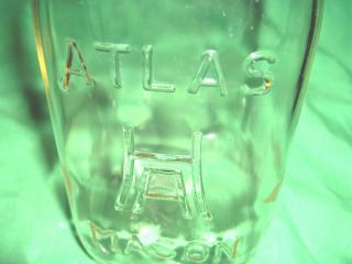 640 - VINTAGE TIN CHICKEN FEEDER,  WATERER WITH LARGE GLASS ATLAS JAR 3