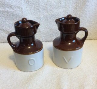 Vintage Stoneware Oil & Vintage Dispensers Cruet Set Euc Brown White