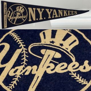 1960’s Vintage Ny York Yankees Bazooka Baseball Mini Pennant 4.  5x14.  5