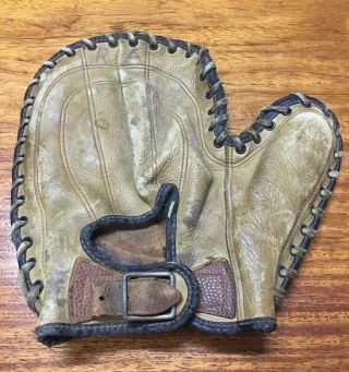 Old Wilson Softball Glove Mitt Decent Shape Please Antique Or Vintage