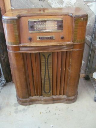 Antique General Electric Model L - 915 Console Tube Radio For Repair