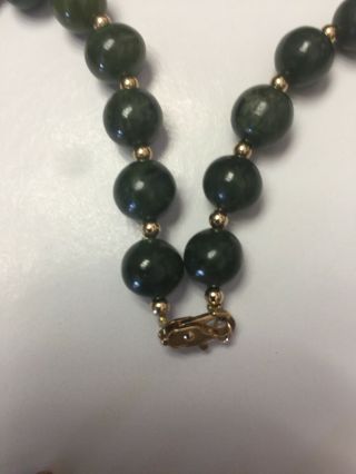 Vintage Spinach Green Jade Earrings 1 3/4” Necklace 31” 66 Beads 3