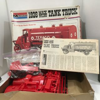 Monogram 1926 Mack Bulldog Tank Truck 1:24 Scale Vintage Plastic Model Kit 7539 2