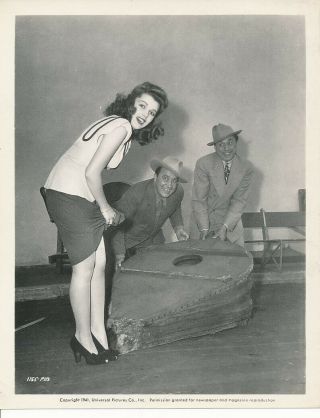 Claire James Leggy Starlet Candid Vintage 1941 Cheesecake Photo