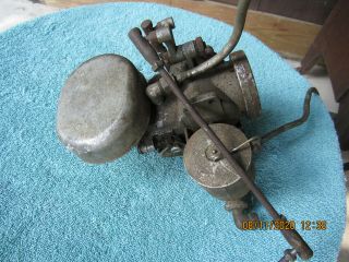 Johnson antique outboard carburetor 1929 - 30 S45 14hp complete with all linkage 3