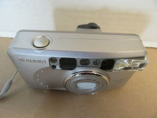 Vintage Fujifilm Zoom Date 60 EZ 35mm Point & Shoot Film Camera 3