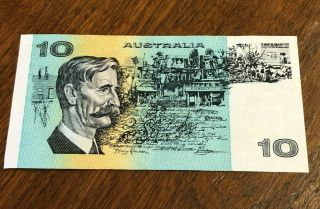 (1983) AUSTRALIA $10 Ten Dollars vintage Banknote,  Johnson Stone TZP 2