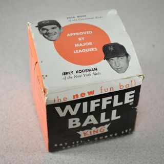 Vintage Wiffle Ball - Pete Rose And Jerry Koosman On The Box