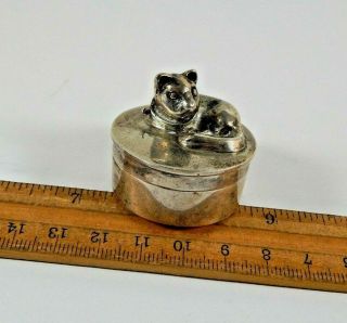 Heavy Vintage Solid Sterling Silver Pill Box with Cat and Bell Collar 66 Grams 2