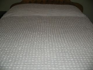 Vintage Morgan Jones Style White Popcorn Chenille Fl Sz Bedspread Fabric Cutter