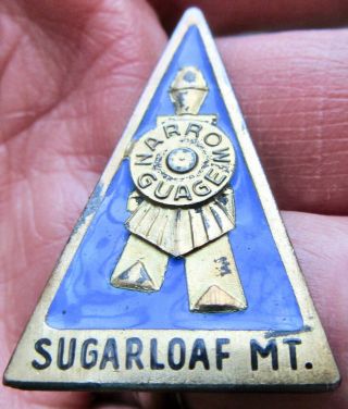 Sugarloaf Mt Vintage Ski Pin Skiing Narrow Gauge Souvenir Railroad Locomotive Me