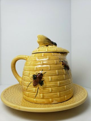 Vintage Ceramic Bee Hive Honey Pot Jar Pitcher Creamer Syrup Lid And Saucer 367