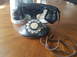 Antique/Vintage Western Electric Oval Base Phone /W Handset. 2