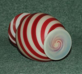 Antique red and white candy stripe swirl opalescent satin glass vase 3