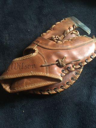 Vintage Wilson First Baseman Baseball Glove Professional Model True Trap Mlb