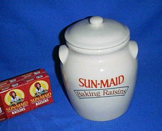 Vintage U.  S.  A.  Pottery Sun - Maid Baking Raisins Cookie Jar With Lid