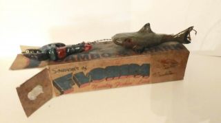 Vintage Old Novelty Souvenir Of Old Florida Man & Shark Fishing Lure W/box