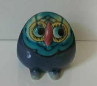 A Vintage ceramic owl figurines / paper weight / book ends 6 