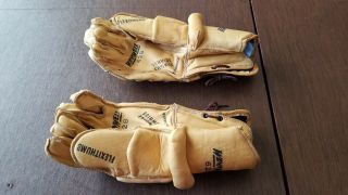 WinnWell 628 Vintage Leather Hockey Gloves Made In Jamaica WINN WELL FLEX THUMB 2
