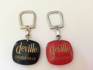 2 Porte Clefs Bourbon Deville Cuisinières Et Poêles à Mazout - Vintage - Keychain