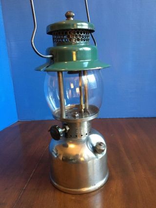 Vintage Coleman 242b Single Mantle Lantern 5/41