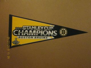 Nhl Boston Bruins Vintage Circa 2011 Stanley Cup Champions Logo Hockey Pennant