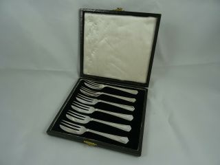 Boxed Set X 6 Art Deco Solid Silver Pastry Forks,  1946,  106gm