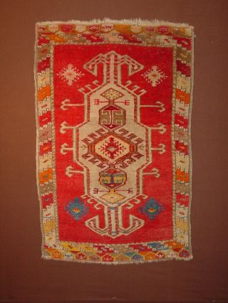 Wonderful Antique Central Anatolian Small Rug Hg