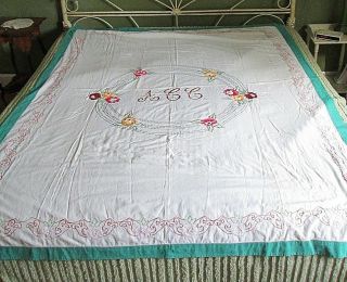 Vintage Hand Embroidered Cotton Coverlet Bedspread 75 " X 85 "