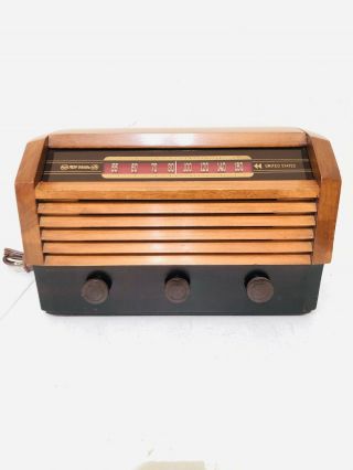 Antique Old 1945 Rca Victor 56x3 Superheterodyne Art Deco Vintage Radio Restored