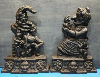 Stunning Cast Iron Punch And Judy,  Doorstops,  Inside Or Outside Ornaments,