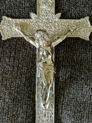 Vintage Gallo Co.  Ny Gold Tone Metal Crucifix Jesus On Cross Cross Christianity