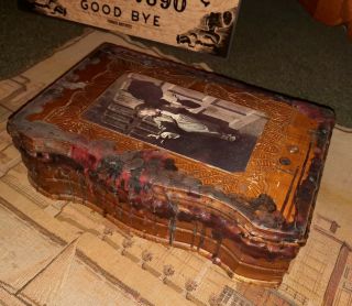 Haunted Dybbuk Box Active/Victorian Type Antique Decorated Box with Content 2