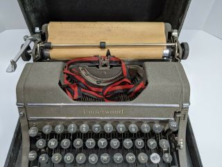 Vintage Antique Underwood Champion Typewriter With Case 3